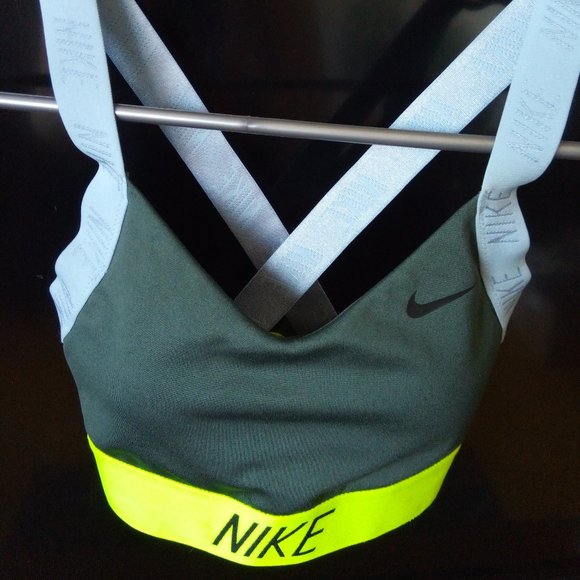 Nike Logo sports bra - Picture 1 of 5